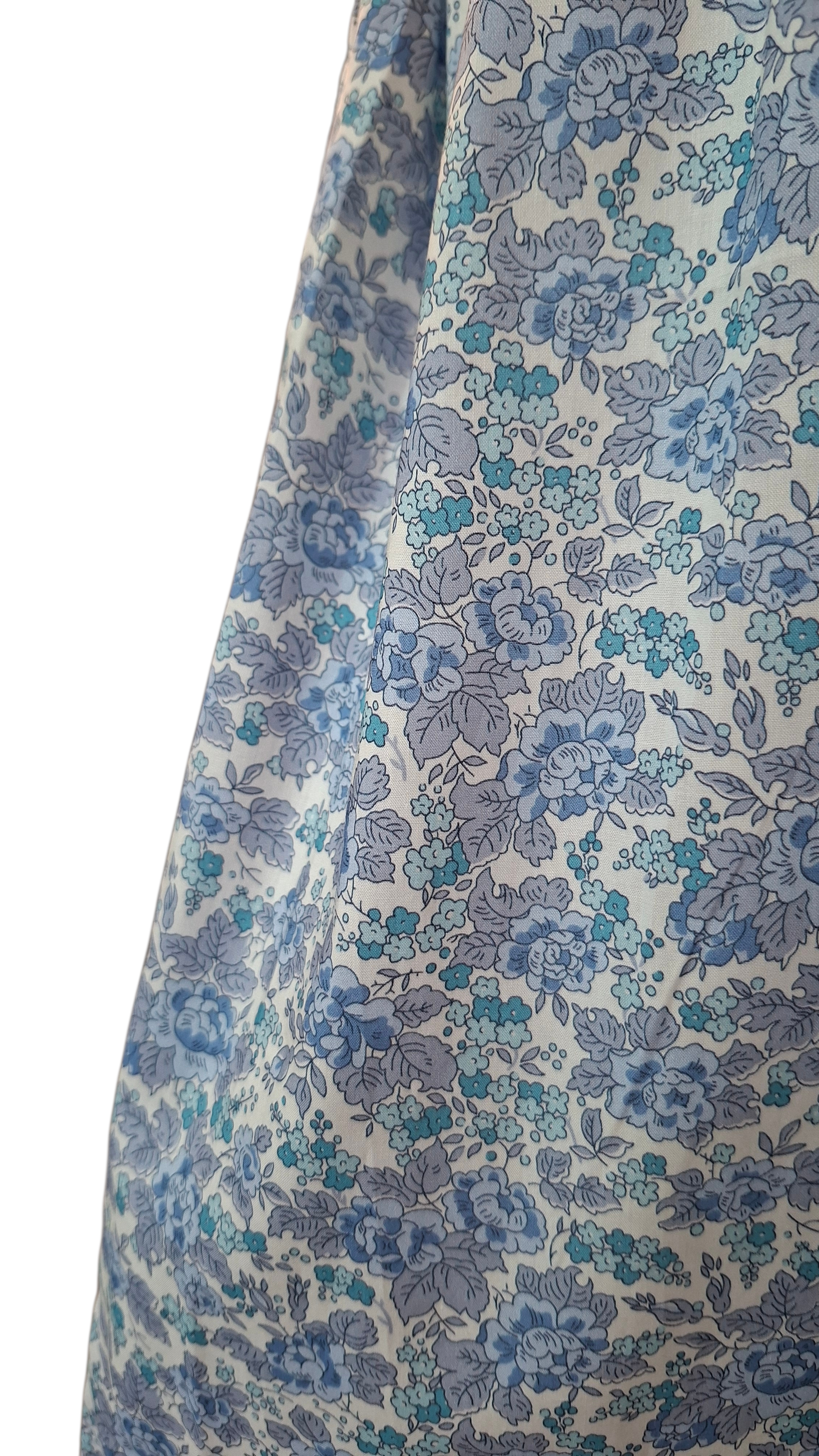 Robe à smocks bleu fleuri Liberty Esterina