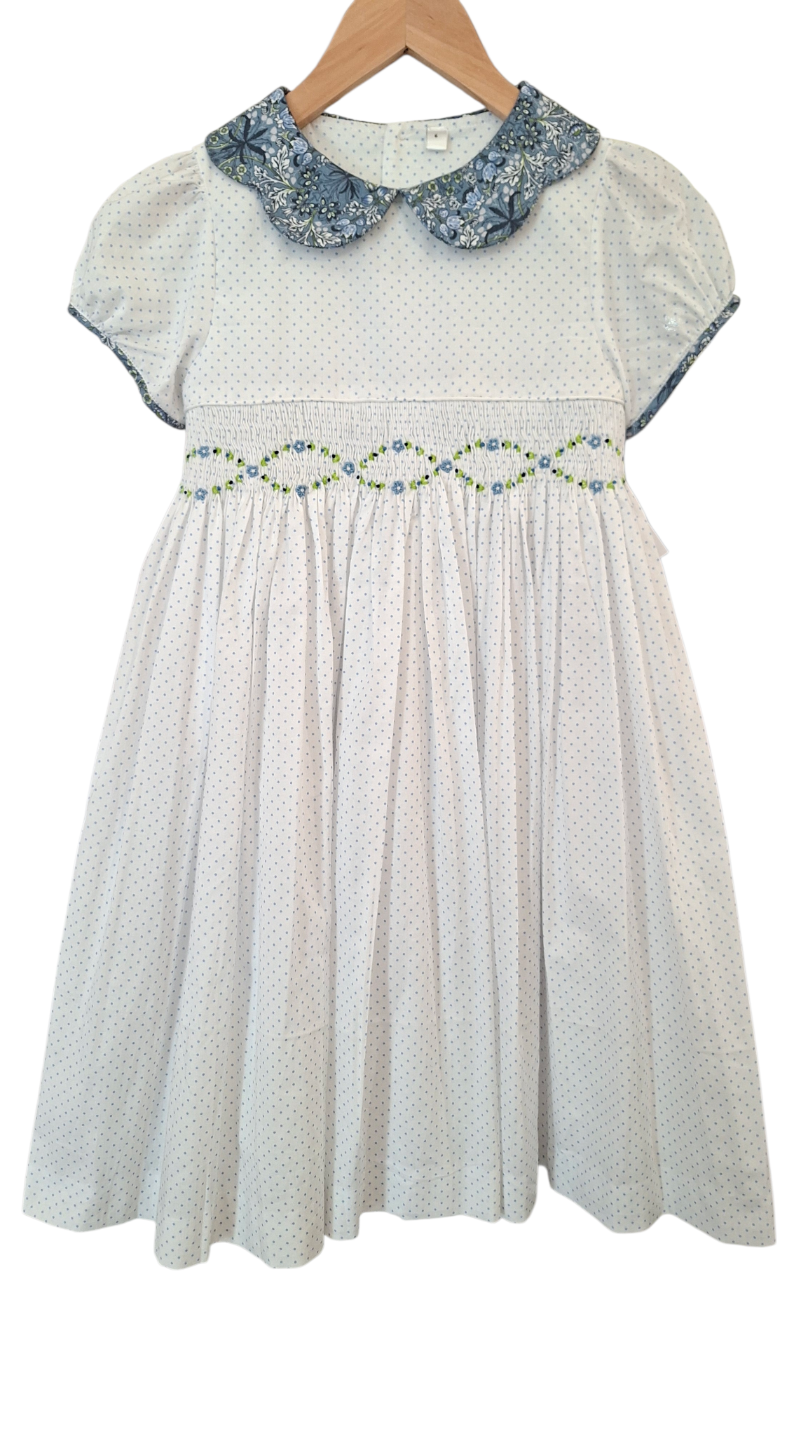 Robe smockée à poids "Jardin fleuri". 6 ans